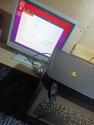 HP ProLiant Gen 8 MicroServer Tower Model TPS-W003 - Image 1 of 4