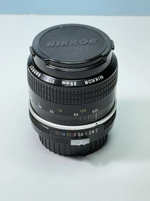 NIKON NIKKOR 35mm F:2 Pre-AI N°880927 - Imagen 1 de 4