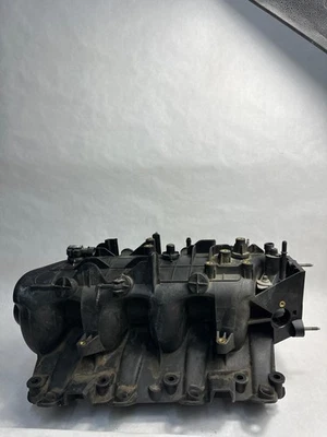 Colector de admisión Chevrolet Chevy Silverado 1500 99 00 01 02 Foto 1 de 4