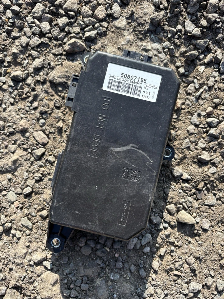 ALFA ROMEO BRERA SPIDER CENTRALINA FINESTRA PORTA LATO DESTRO 50507196 - Immagine 1 di 1