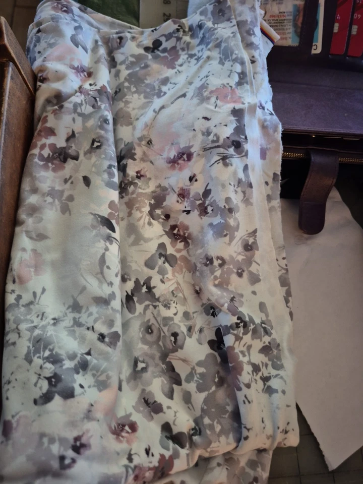 knit fabric - Image 1 of 1