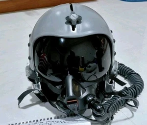 HGU-33 CASCO DE PILOTO PERSONALIZADO GRIS LISO + MÁSCARA DE OXÍGENO NEGRO + INSIGNIA - Imagen 1 de 7