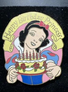 Disney Pin Snow White Happy Birthday Princess Series - Picture 1 of 5
