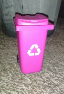 BARBIE SIZE DOLLS TRASH/RECYCLE CAN