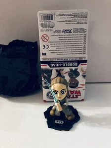 Star Wars: The Last Jedi - Vinyl Mini Bobblehead - Funko - Rey - Picture 1 of 7