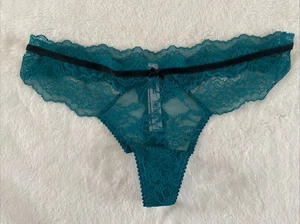 Victoria's Secret Panties Thong Panty Dark Green Corded Lace Velvet Bow Medium M - Picture 1 of 7