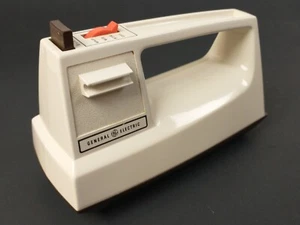 General Electric GE Hand Mixer Only 3 Speed D1M24 Made USA Tested Works Vintage - Picture 1 of 8