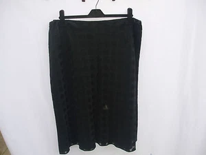 Crombie Black Skirt, Size 16, Circle Pattern Throughout New  - Picture 1 of 1