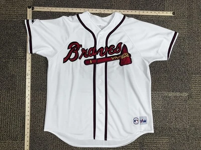 Camiseta deportiva de los Atlanta Braves para hombre XL blanca MLB béisbol Jones 10 cosida majestuosa EE. UU. Foto 1 de 4