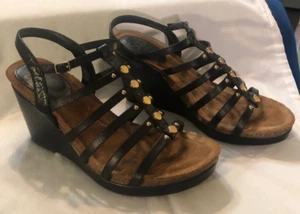 Sofft Strappy Sandals Size 11 M Black Leather Wedge - Picture 1 of 4