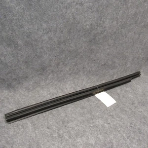 2005-2009 Pontiac G6 Sedan LH Front Door Inner Sweep Moulding Weatherstrip 28771 - Picture 1 of 5