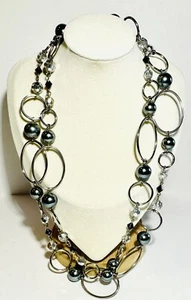 Collar de eslabones ovalados tono plata Lia Sophia con perlas de imitación grises 42 pulgadas. - Imagen 1 de 7