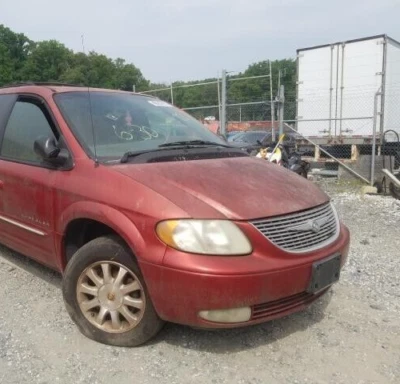 Chrysler Voyager, Town & Country, Dodge Caravan: 2001 - 2007,  Right Fog Light - Image 1 of 4