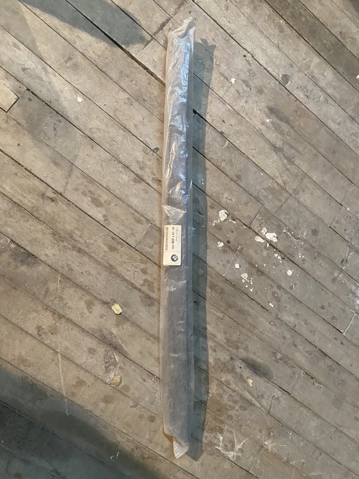 2001-2003 BMW M5 E39 Rear Left Side Door Molding Primed OEM NOS 51137036701 - Image 1 of 4