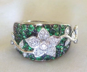 Sonia B. Anillo floral de diamantes tsavorita de oro blanco de 14K - 14,43 gms, 7,75, 1,70 quilates - Imagen 1 de 12