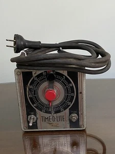 Vintage Industrial Timer Corp Model M-49 Time-O-Lite Master Darkroom Timer Works - Picture 1 of 7