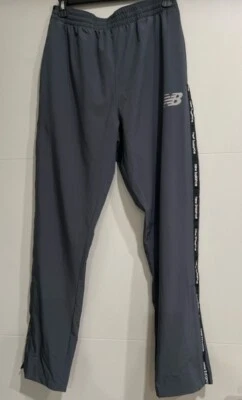 Pantalón New Balance Gris Talla M (Unisex) Foto 1 de 4