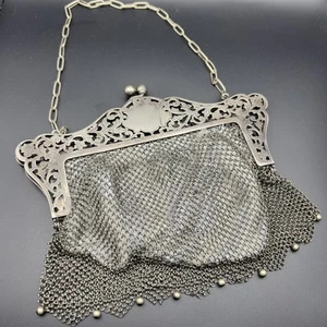 Antik 19. Jh. Deutsch Silber Kette Post Geldbörse verziert SEIDENFUTTER Klappe elegant - Bild 1 von 19