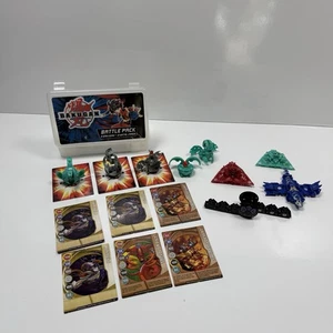 Bakugan Battle Brawler Bundle Lotto Lavoro Figure Carte Astuccio Giocattoli - Foto 1 di 24