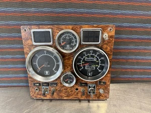 1984-2001 Kenworth W900 Speedometer Instrument Cluster - Used | P/N k176-8476 - Picture 1 of 15
