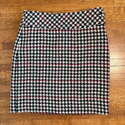 Harolds Houndstooth Wool Blend Skirt Size 10 Black White Red Career Business - Image 1 of 4