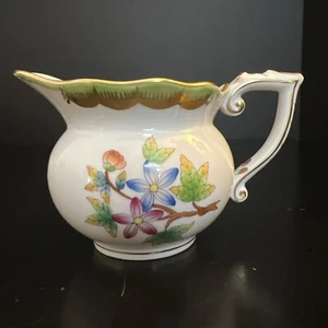 Herend QUEEN VICTORIA Creamer Small Milk Jug Hungary Porcelain 644 butterfly - Picture 1 of 11