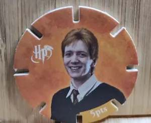 Harry Potter Magical Discs #6 GEORGE WEASLEY Coles 2025 🧸 FREE POST - Bild 1 von 2