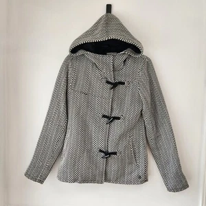 Volcom Black White Houndstooth Winter Pea Coat Jacket Toggle Buttons Women's S - Picture 1 of 7