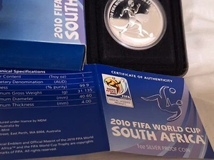 SOUTH AFRICA 2010 FIFA WORLD CUP COMMERATIVE 1 oz silver COA& OGP - Picture 1 of 10