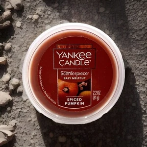 Yankee Candle Wax Melt Cup -Spiced Pumpkin (2.2 oz) - Picture 1 of 1