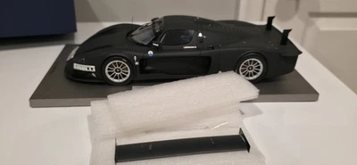 BBR 1/18 Scale Resin P1801 - Maserati MC12 Test Fiorano 2004 M.Schumacher Black - Image 1 of 4