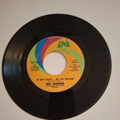 Neil Diamond - Free Life; He Ain't Heavy... He's My Brother - Vinyl 45 RPM 7" - Image 1 of 2
