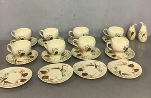 Red Wing Pottery  ' RANDOM HARVEST " Cups & Saucers and salt and pepper shakers - Picture 1 of 9