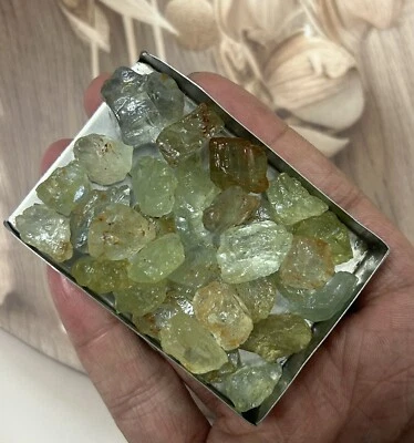 10 piezas aguamarina natural Mozambique áspera 10-16 mm - aguamarina cruda sin tratar Foto 1 de 4