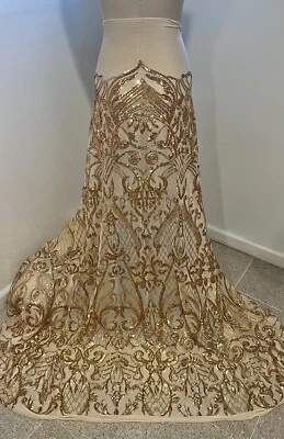 DORADO 4 vías elástico lentejuelas bordado malla encaje tela 50” ancho 1 yarda Foto 1 de 4