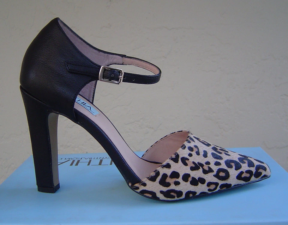 NEW CYNTHIA ROWLEY BLACK  LEATHER POINTY  PUMPS SIZE 7.5 M $95 - Image 1 of 2