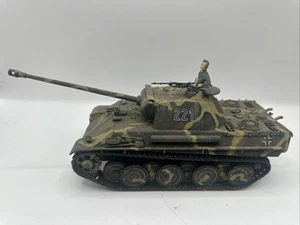 Un tanque experto modelo Tamiya 1/35 vintage pro-construido pintado a mano muy bonito - Imagen 1 de 24