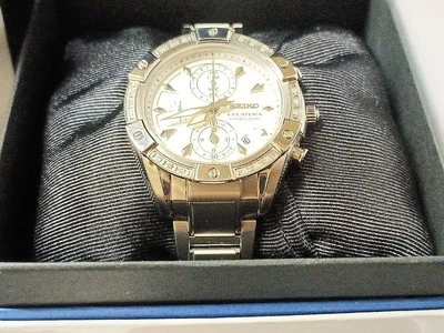 Seiko Velatura SNDV65P1 Chronograph 18 Diamonds White Silver Quartz Mens Watch - image 1 of 4