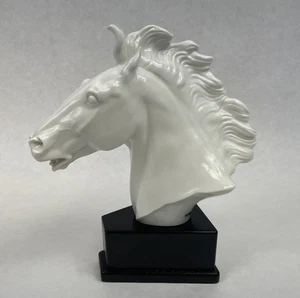 Meissen Porcelain Horse Signed Statue By Erich Oehme - Picture 1 of 8