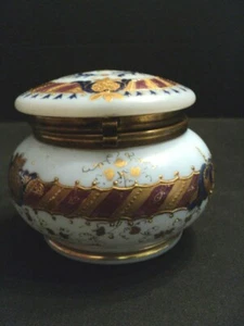 19th C. OPALINE GLASS ENAMELED DRESSER BOX, GILT TRIM - Picture 1 of 11