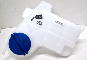 Tanque de desbordamiento de refrigerante del radiador para Audi A4 y A4 Quattro L4 2002-09 2,0 L V6 3,2 L - Imagen 1 de 4