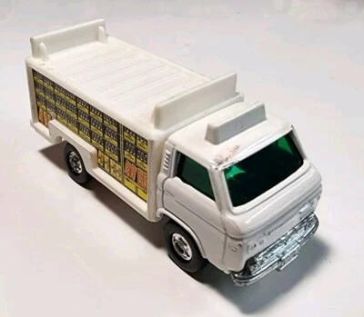 Camión de reparto Tomica Tomy #87.88 blanco Nissan Caball bebidas refrescos diecast 1/68 Foto 1 de 4