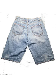 Ed Hardy 31 x 14 Light Blue Wash Vintage 2000s Embroidered Denim Jean Shorts - Picture 1 of 5