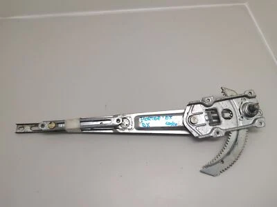 ALZACRISTALLO ELETTRICO ANT. DX PER PIAGGIO Porter Pick-up 56582R (93>) - Immagine 1 di 2