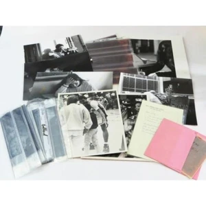 Lot 1992 New Albany Indiana High School Yearbook Newspaper Dept Photos Negatives - Bild 1 von 5