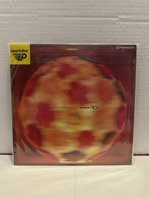 3D museum Laser Disc W/ Manual, Survey Card And 3D Glasses Japan