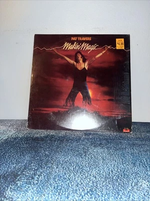 PAT TRAVERS Makin' Magic POLYDOR Lp Pd-1-6103 - Image 1 of 4
