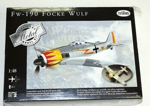 Testors FW-190 Focke Wulf Avión Escala 1:48 Diecast Metal Modelo Kit NUEVO - Imagen 1 de 4