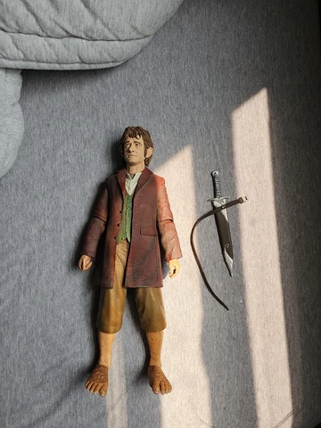 NECA The Hobbit An Unexpected Journey Bilbo Baggins Action Figure 12" Cover