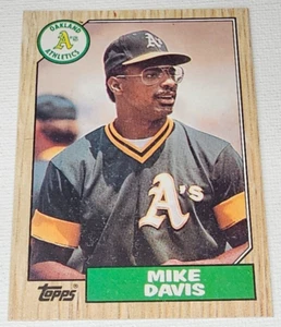 1987 Topps Baseball Mike Davis #83 - Picture 1 of 2
